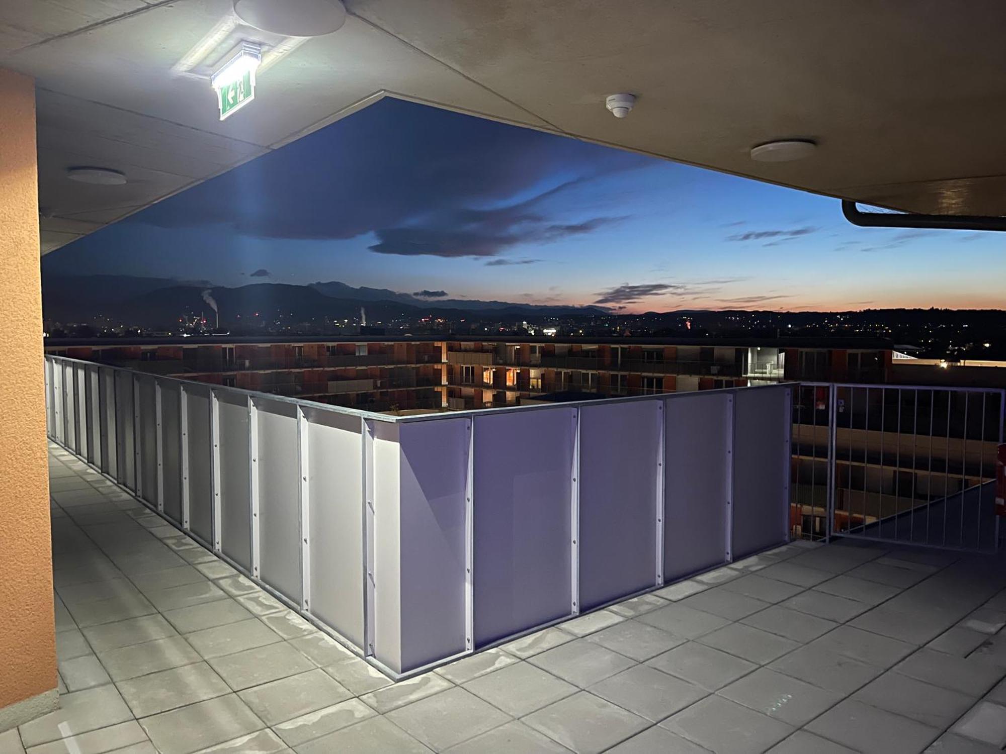Ferienwohnung 100 Qm Penthouse, Self-Check-In, 2 Parkplaetze Graz Exterior foto