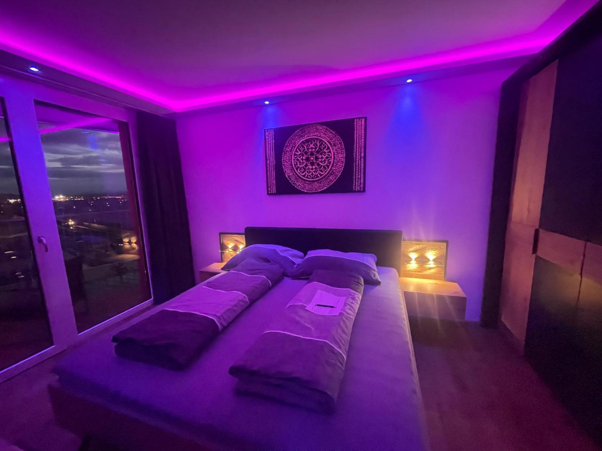 Ferienwohnung 100 Qm Penthouse, Self-Check-In, 2 Parkplaetze Graz Exterior foto
